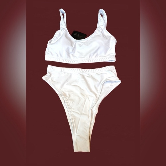 NWT Frederick’s of Hollywood White Vedra Bikini w/Built-In Bra & High Waist, S - Picture 5 of 10